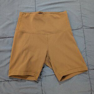 Lululemon Dark Olive Wunder Train Shorts 6"